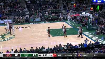 [Highlight] Giannis get ejected due to a downright abhorrent display of... taunting