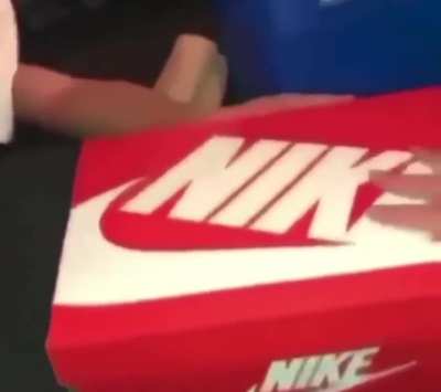 👉😁👈
