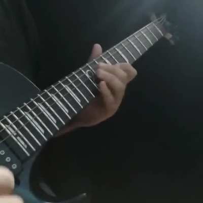 Que bonito cover pero se que e escuchado esa cancion antes (• ▽ •;)