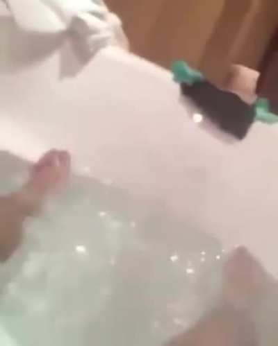 SquarePosting - Video #9348