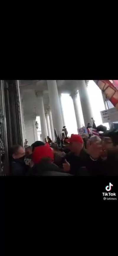 Newly released footage of 1/6 capitol riot @LA Times