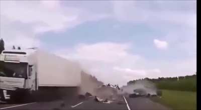 Brutal car crash 
