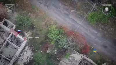 A Ukrainian soldier destroys two Russian soldiers with small arms fire in the village of Karpovka in the Donetsk region