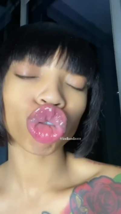 She got some DSLS!!!