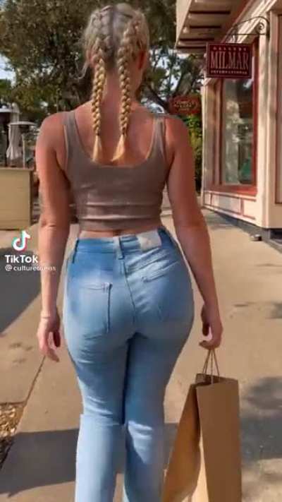 🍑🍑