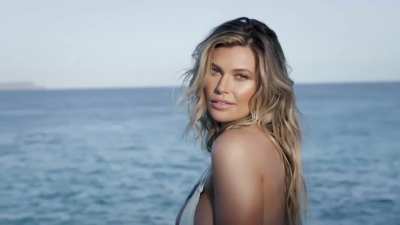 Samantha Hoopes