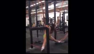 pov: you go to the gym on jan 1st