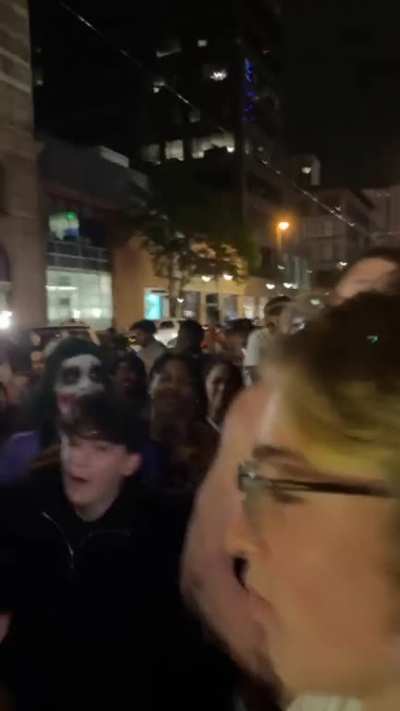AG with fans tn