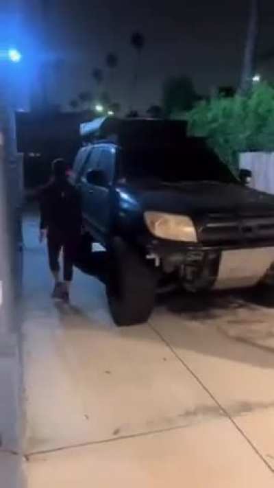 Karen trespasses into a neighbors home to complain