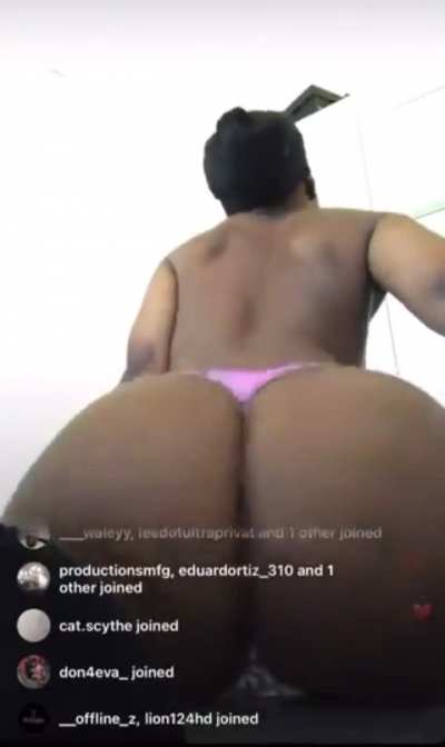 😩