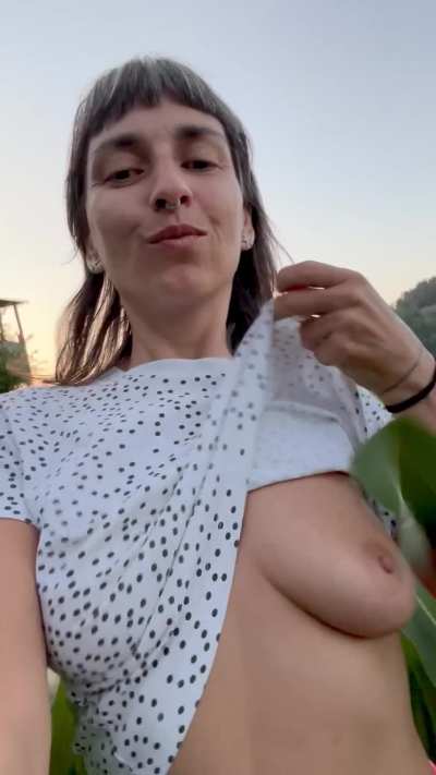 There's no sunset without some titties