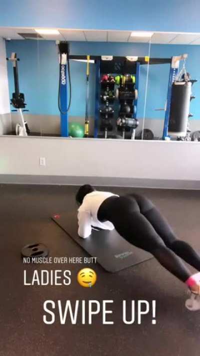 ✔
