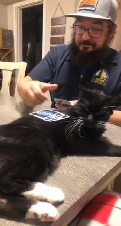 Dealin’ him in