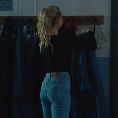 Kathryn Newton