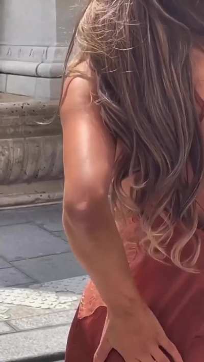 Laura Celia Valk
