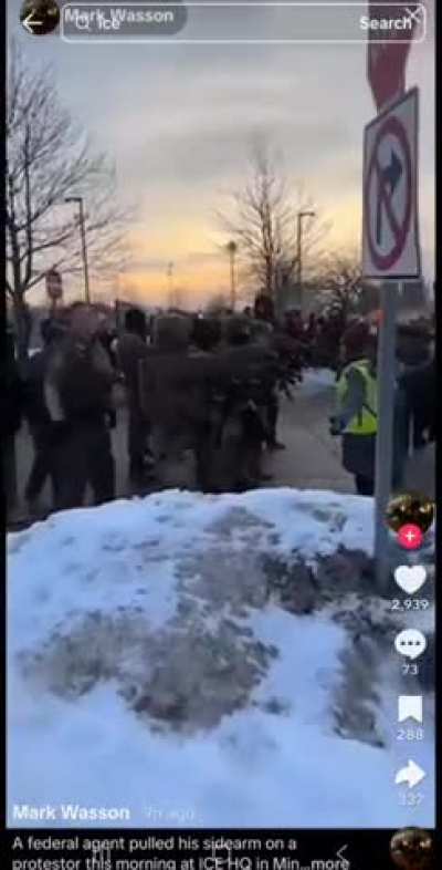 CBP points gun at peaceful protesters head, point blank. Minneapolis MN 1/8/2026