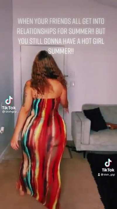 ASS MOVING LIKE WATER