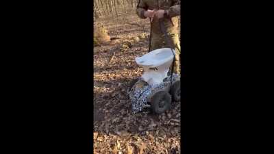 Ukraine soldiers amuse themselves with their next-level ingenuity and cunning.