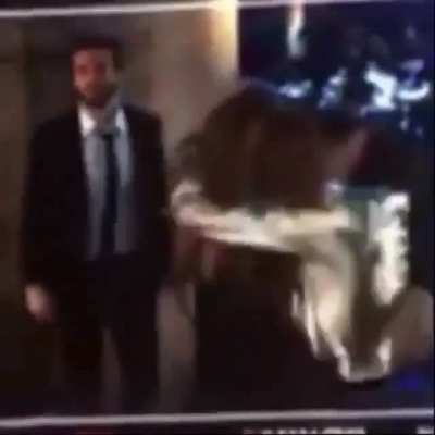 Anna kendrick kissing brittany snow