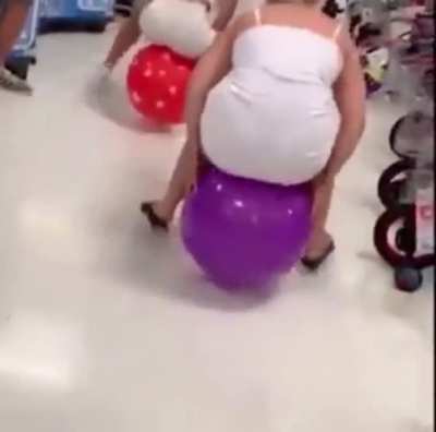 Bouncy Butts