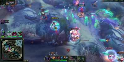 Not really sure where to post this but check out this patient ass teamfight from both teams this game. Was fun 🤣
