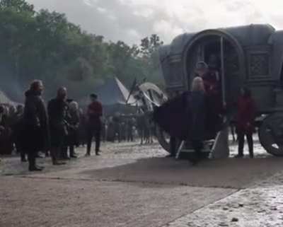 All Hail, whoa...Viserys!