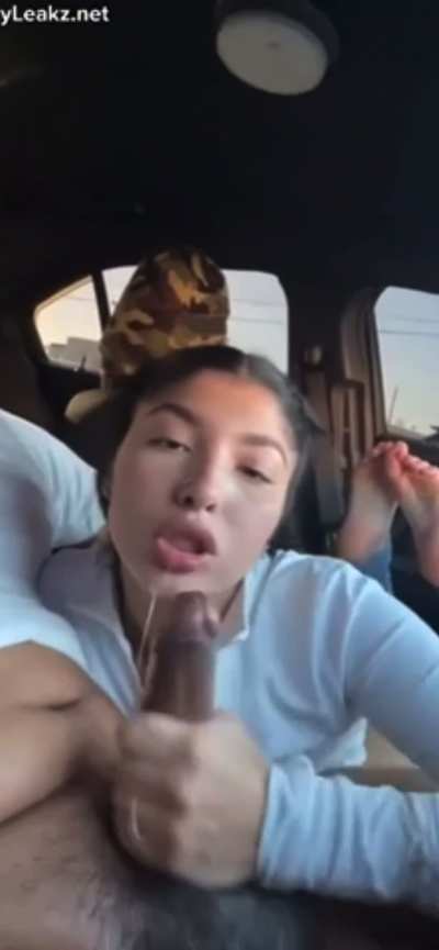 Blowjob Feet Latina Sloppy Porn GIF by heada<wbr>ndrim<wbr>joblo<wbr>ver