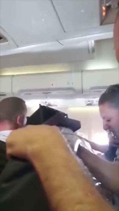 Turbulence makes everyone dead for a second. [Loud].