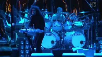 Gotta love SOAD screams