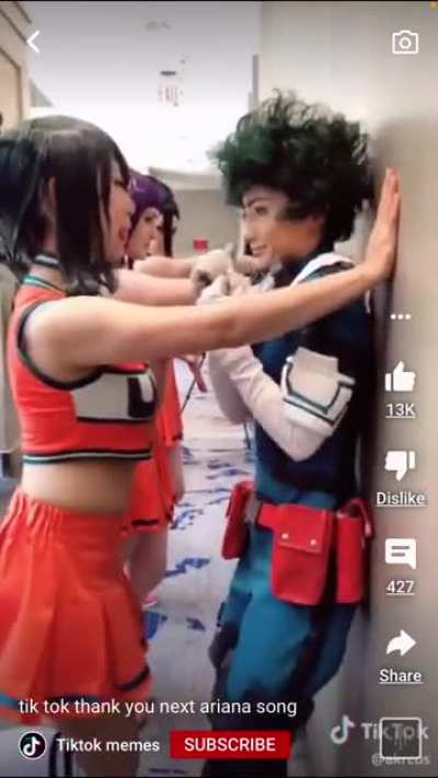 adorable cosplayers, cringe video.