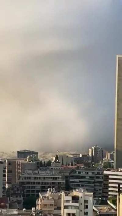 Slow Motion of the explosion from high riser.