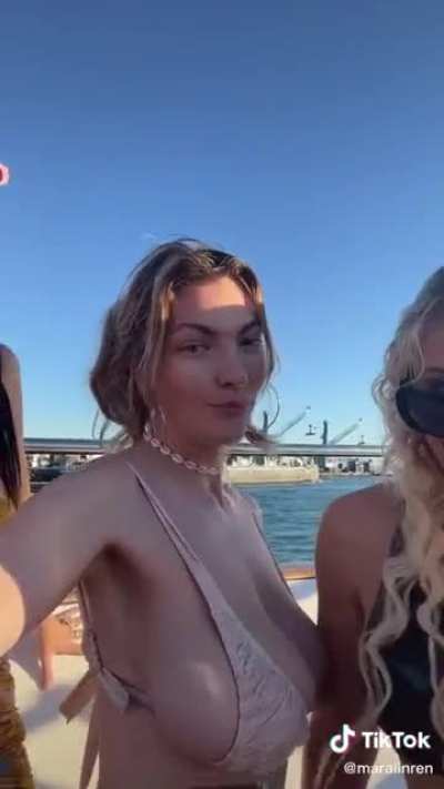 Holy rack, how big are they