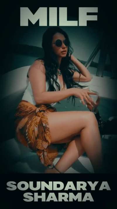 Sexy Soundarya Sharma Seductive