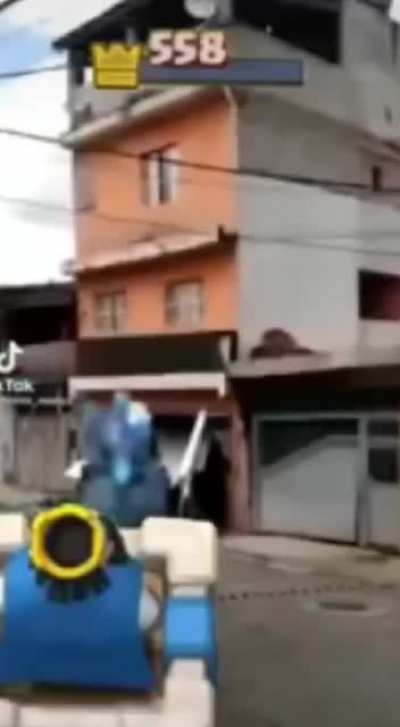 Jijijija
