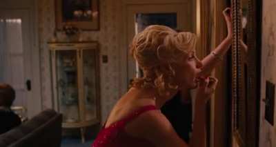 Jessica Chastain, being blonde and extra MILFy in The Help.