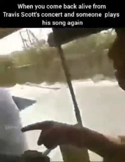 Travis😭