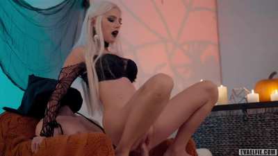 [/r/joinclub] Eva Elfie - A Halloween to remember