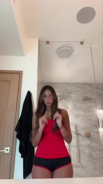 Gabi Vibing!
