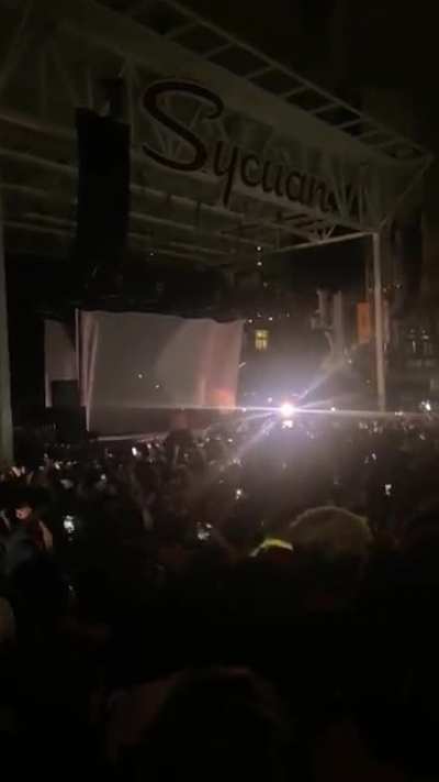 Goomba performing HELLA
