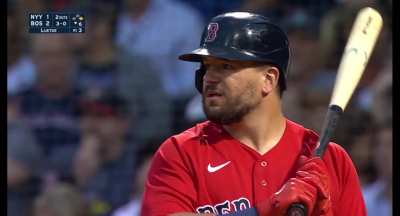 [Highlight] 2-0 pitch vs. 3-0 pitch and the Sox booth isn't happy