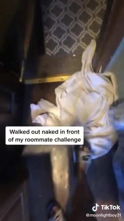 The roommates reaction was golden