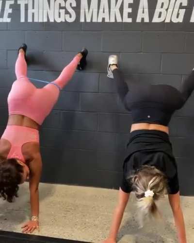 Gym twerking