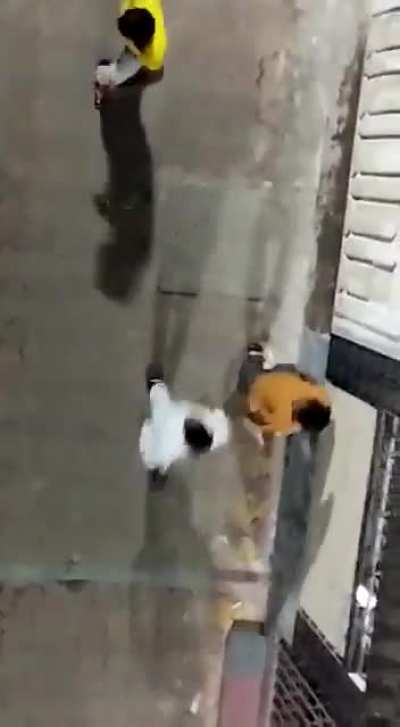 Hindu neend se jaag Gaye ..