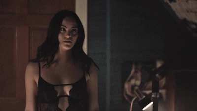 Camila Mendes