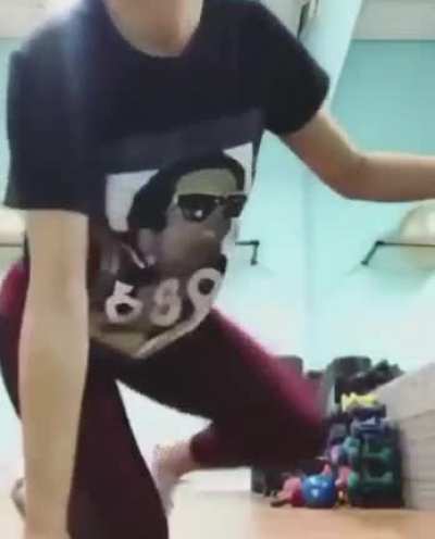Flexible Fat Ass🍑😍