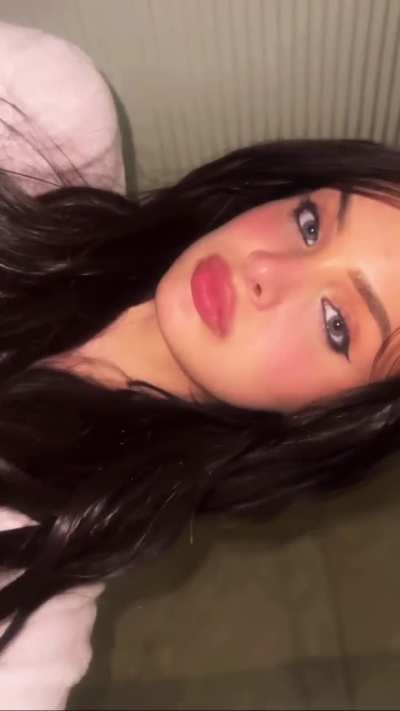Facebook 10/02/25