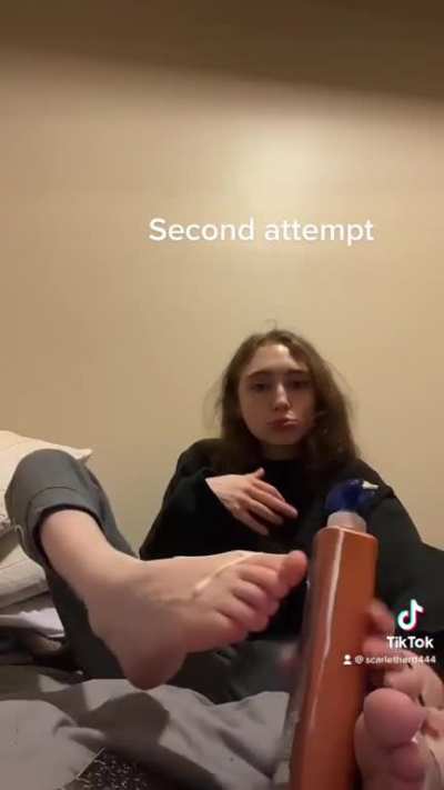 Footjob video 🦶🧴