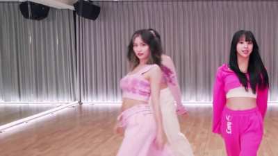 Queens of Bouncing