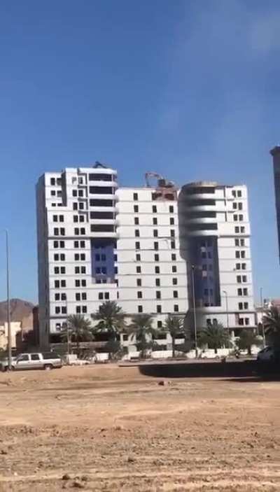 How not to demolish a building