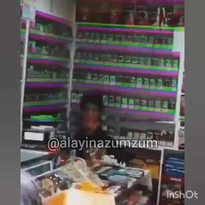 8 Mart kadınlar gününde PKK'lı feministlere su satmayan efe gıdayı hatırlamak gerek